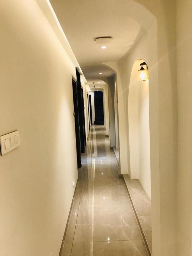 Hotel Flora Suites - Fort Mumbai Exteriör bild