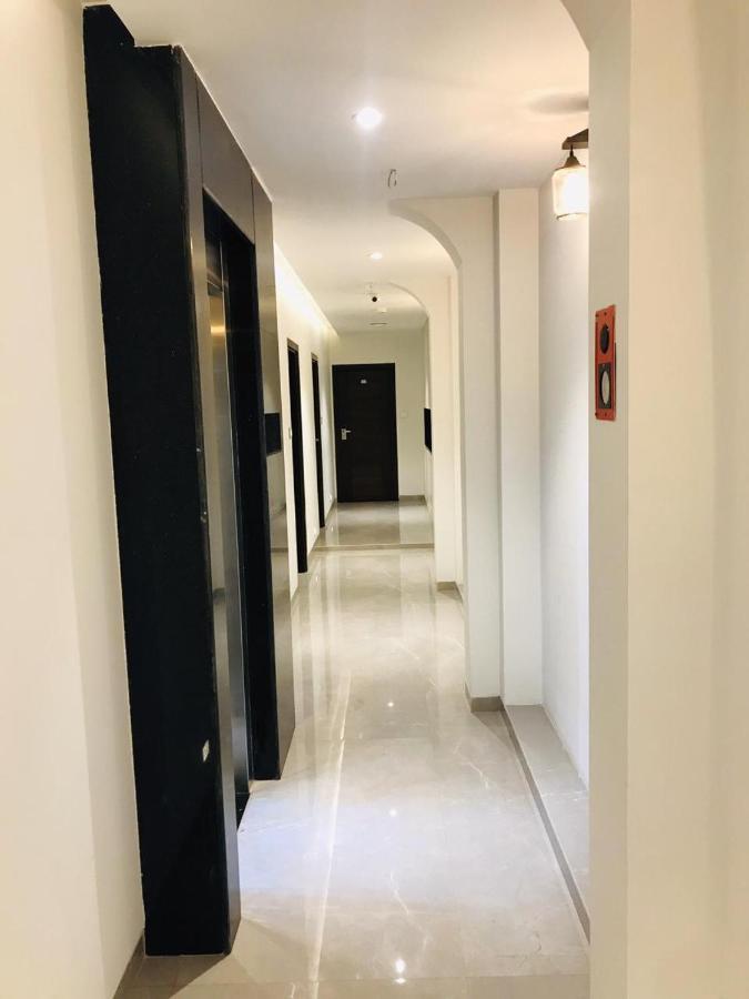Hotel Flora Suites - Fort Mumbai Exteriör bild