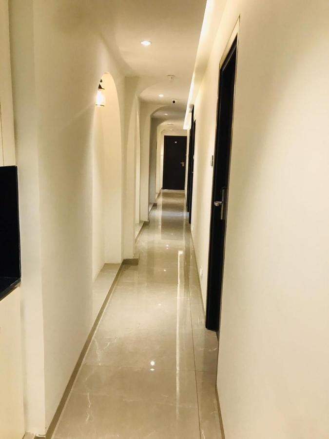 Hotel Flora Suites - Fort Mumbai Exteriör bild